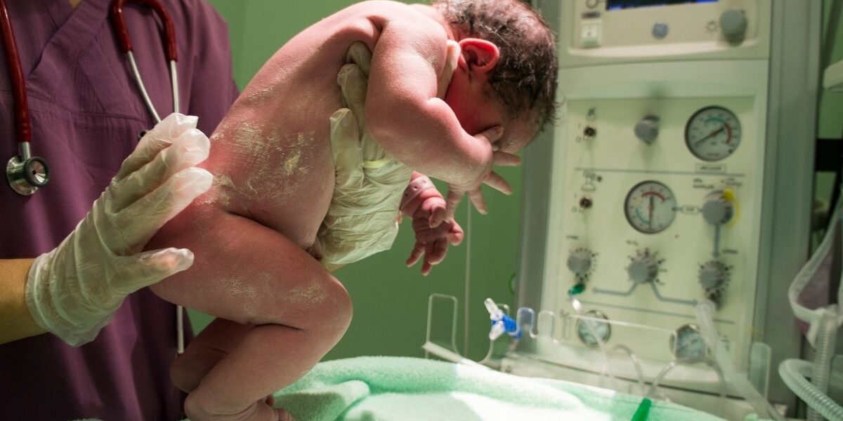 funciones de las uci neonatal